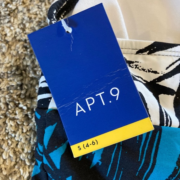 Women’s Tankini Swim Top - Picture 4 of 4